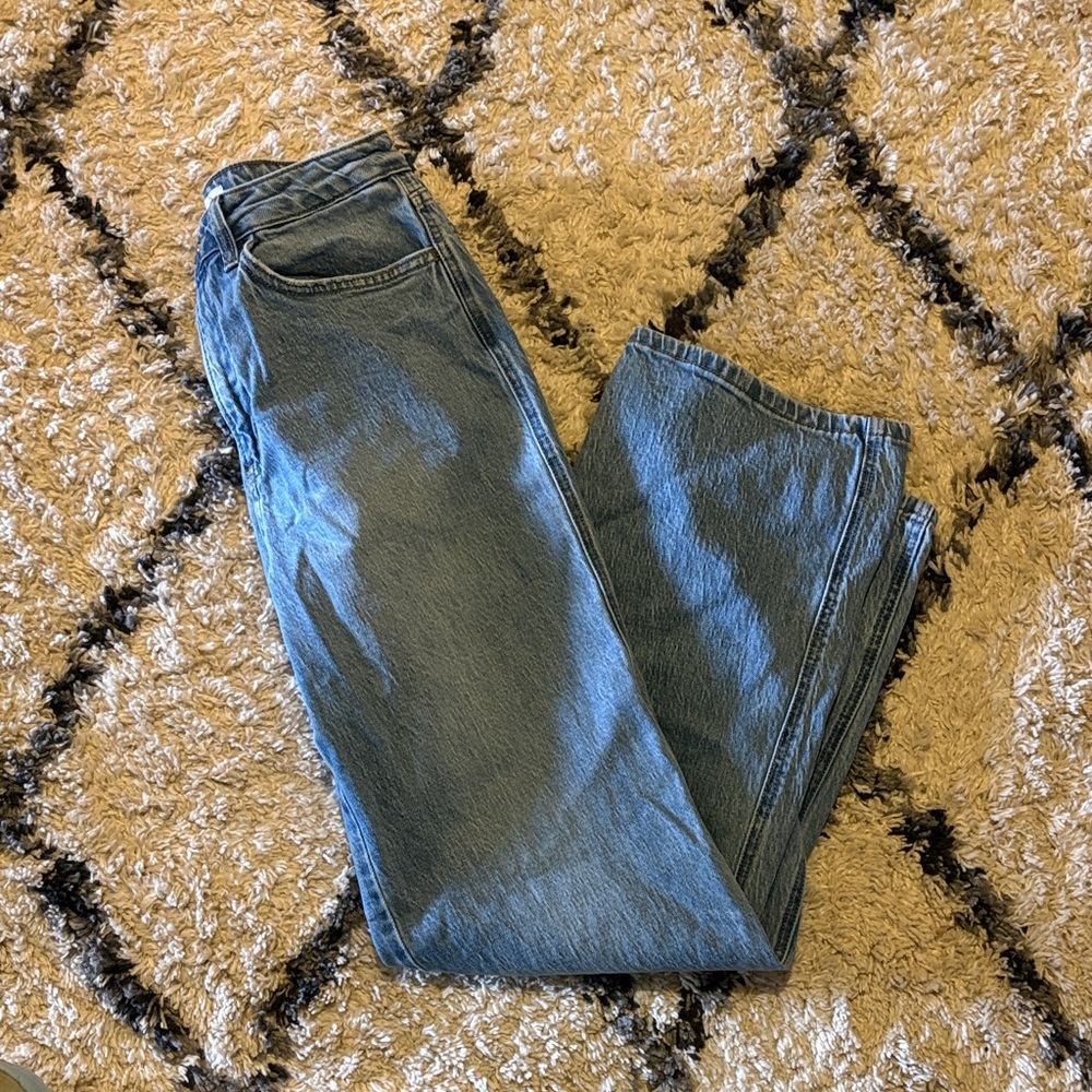 Vervet Straight Leg Jeans